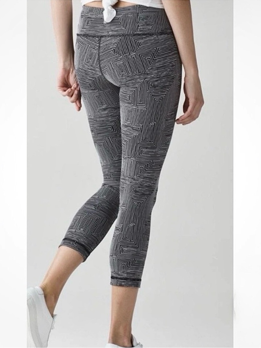 Lululemon Wunder Under Maze Jacquard Crop Legging - Picture 2 of 14